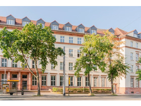 Vielseitig nutzbare und großzügige Büro- und Gewerbeflächen in zentraler Lage