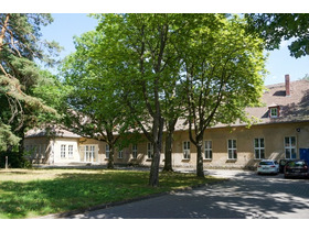 Saniertes Bürohaus im Businesspark MicroPolis - Flughafen und A4/A13 in unmittelbarer Nähe