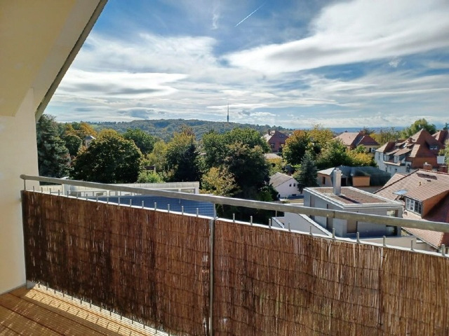 Mit Dachterrasse und Loggia - Stilvoll Wohnen in der Nähe der Dresdner Heide