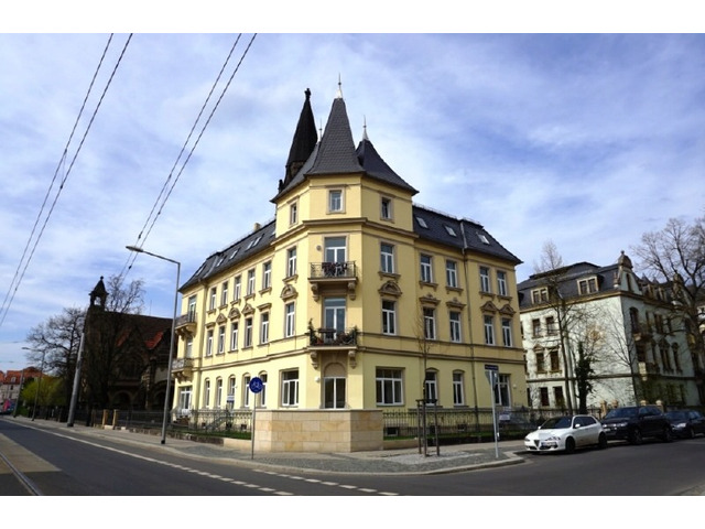 Dresden-Striesen - Familienwohnung ohne Platzprobleme!